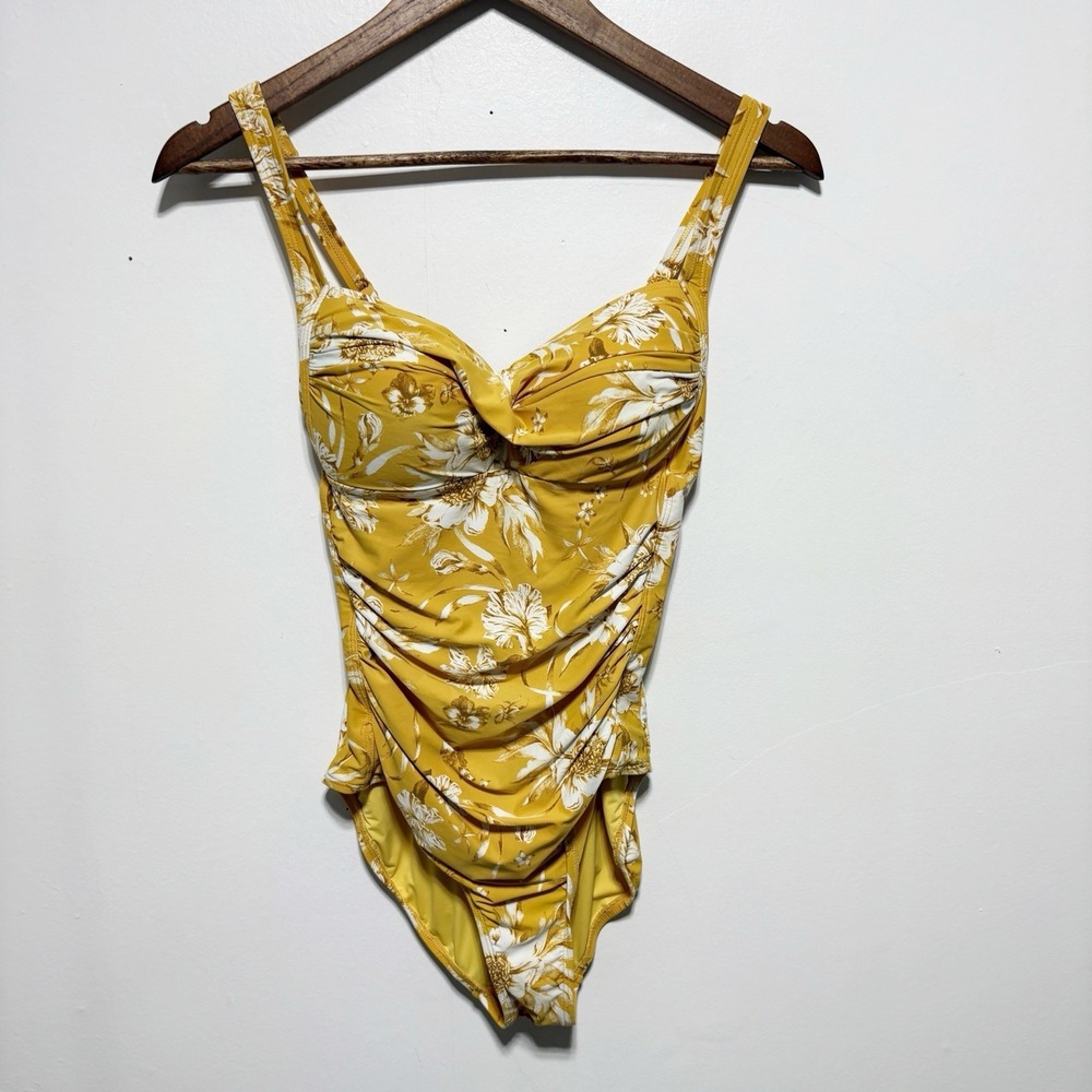 Nip Tuck Swim Womens 6 Yellow Floral One Piece Swimsuit Multi Fit Cup
